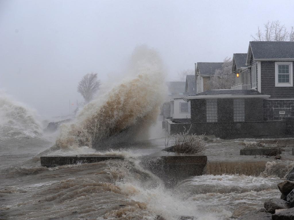 In Buffalo, western New York, a blizzard left the city marooned, with emergency services unable to reach the worst-hit areas.