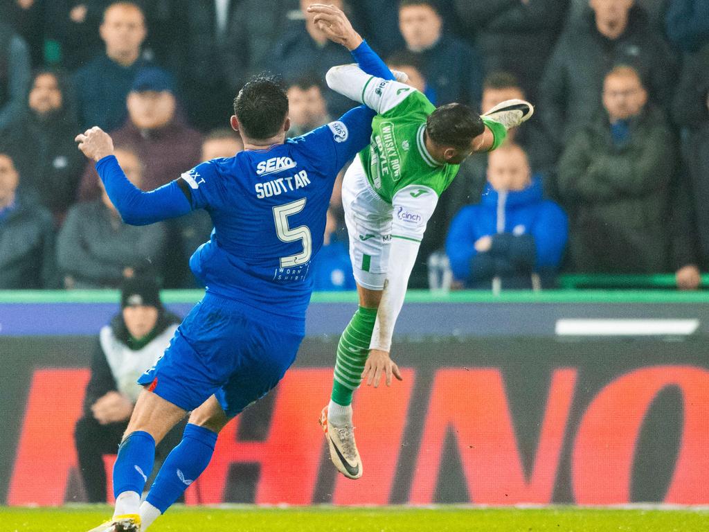 Boyle was airborne before the injury occured. Picture: Getty Images