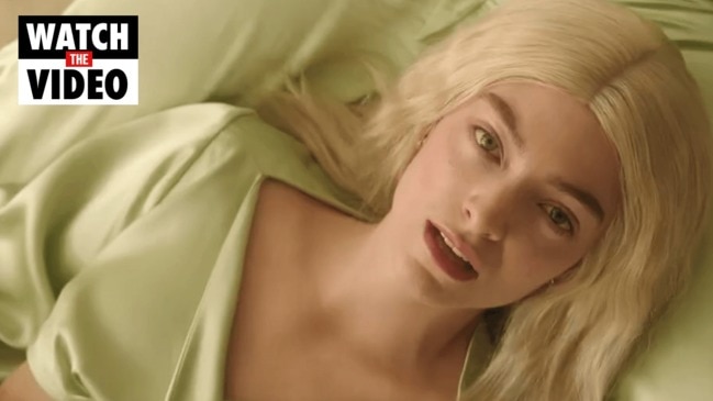 Lorde debuts blonde hair in new music video 'Mood Ring'