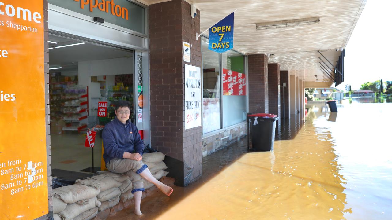 The Shepparton supermarket on Collier Rd remains open despite flood waters lapping the front door. Picture: David Crosling