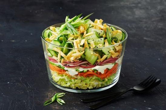 Layered crunchy noodle salad