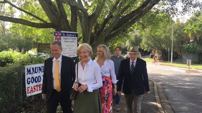 Shorten arrives at church with his family in Brisbane