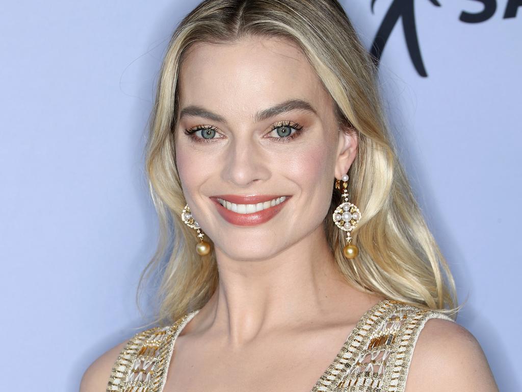 Margot Robbie lost to Emily Blunt at the SAG Awards. Picture: Getty