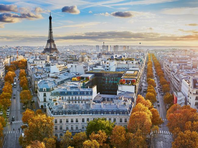 Aerial panoramic cityscape view of Paris, France with the Eiffel tower on a fall day.Escape 26 November 2023Why I TravelPhoto - iStock