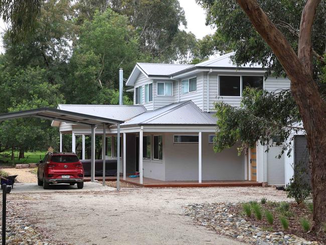 Erin Patterson’s house in Leongatha. Picture: Brendan Beckett