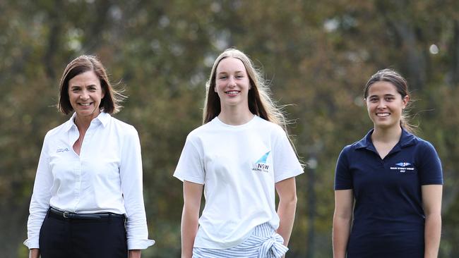 Sarah Kenny with young sailors Evie Haseldine and India Howard.