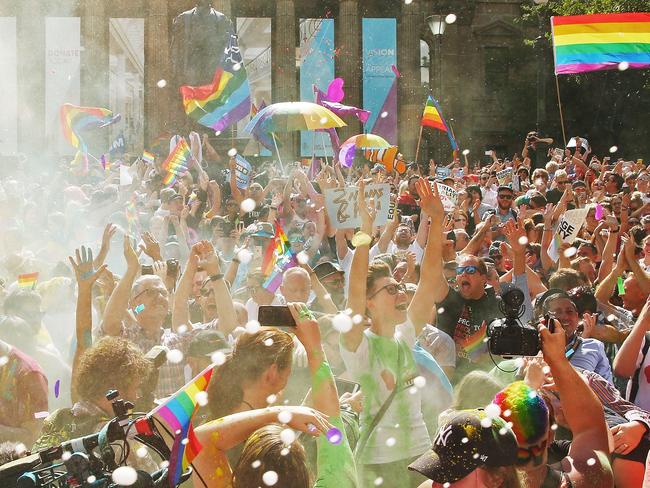 Supporters cheer as the Yes vote is announced. Photo: Scott Barbour/Getty Images