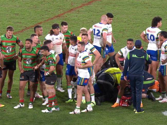 The players formed a shield around Harawira-Naera. Photo: Fox Sports