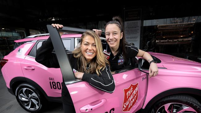 Collingwood AFLW player Sarah Rowe (left) has joined Melbourne Victory. Picture: NCA NewsWire / David Geraghty