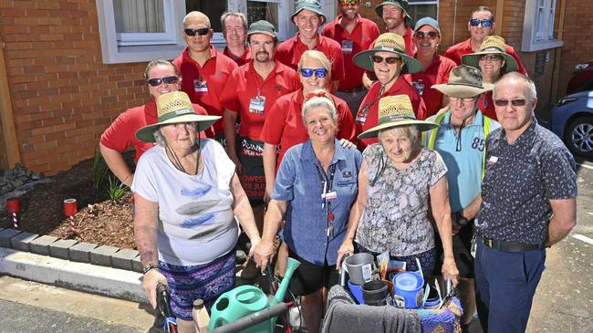 GRATEFUL: Residents from The Riverview Garden&#39;s Aged Care Facility were thankful for Bunnings for jazzing up one of their garden beds. Picture: Cordell Richardson