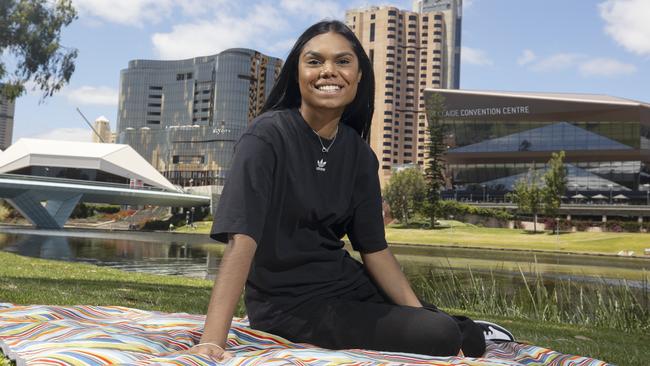 Shantae Barnes-Cowan, 18, is an aspiring actress with two movies and a mini series under her belt. Pictured on Pinky Flat, Adelaide, 4 December 2021. Picture Simon Cross