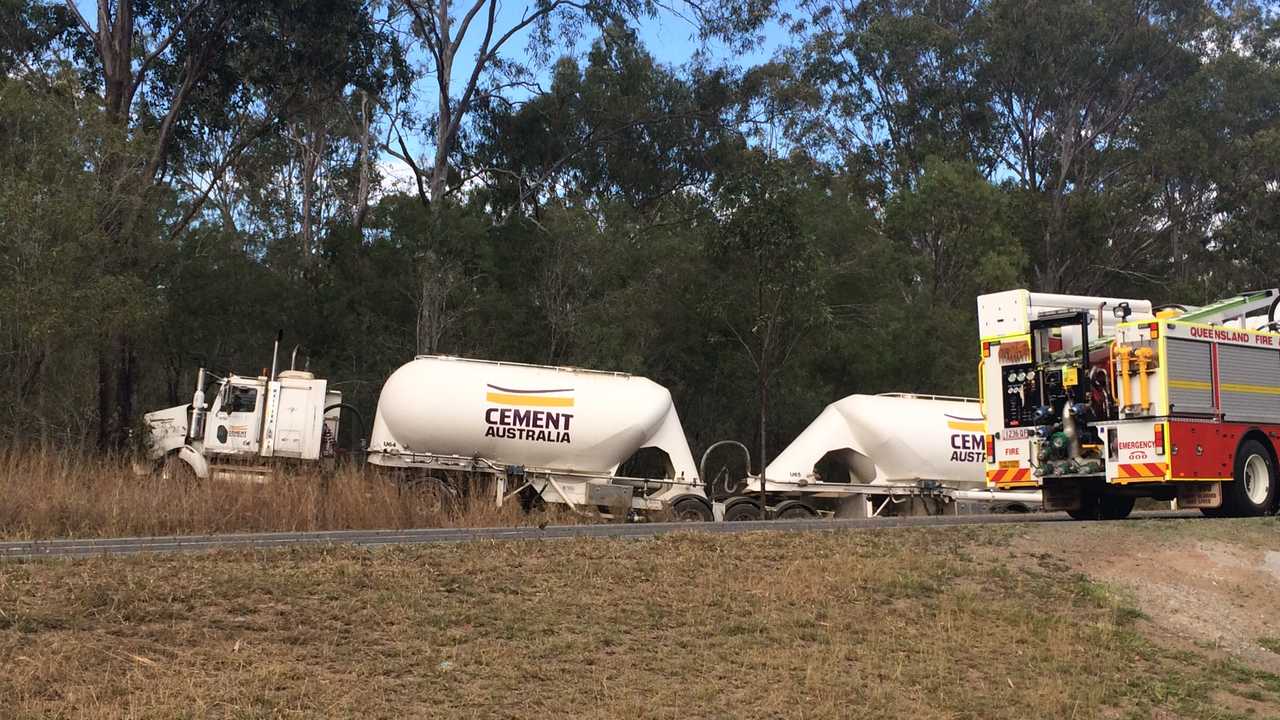 Tannum Man, 31, Killed In Bruce Hwy Smash Involving Truck | The Courier ...