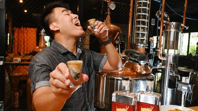 Charlies of Darwin created their own Laksa Gin and a Smoked Oyster with Laksa Shooter. Chef Fendi Bong with his laksa paste. Picture Julianne Osborne