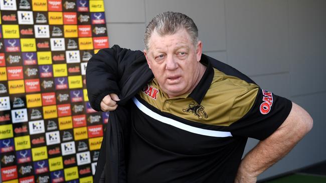 Phil Gould says Queensland should drop Billy Slater and pick Kalyn Ponga.