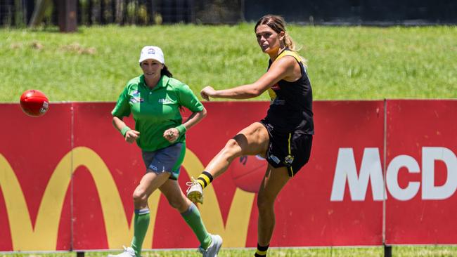Fleur Davies as the Nightcliff Tigers took on the Palmerston Magpies in the 2024-25 NTFL women's semi-final. Picture: Pema Tamang Pakhrin