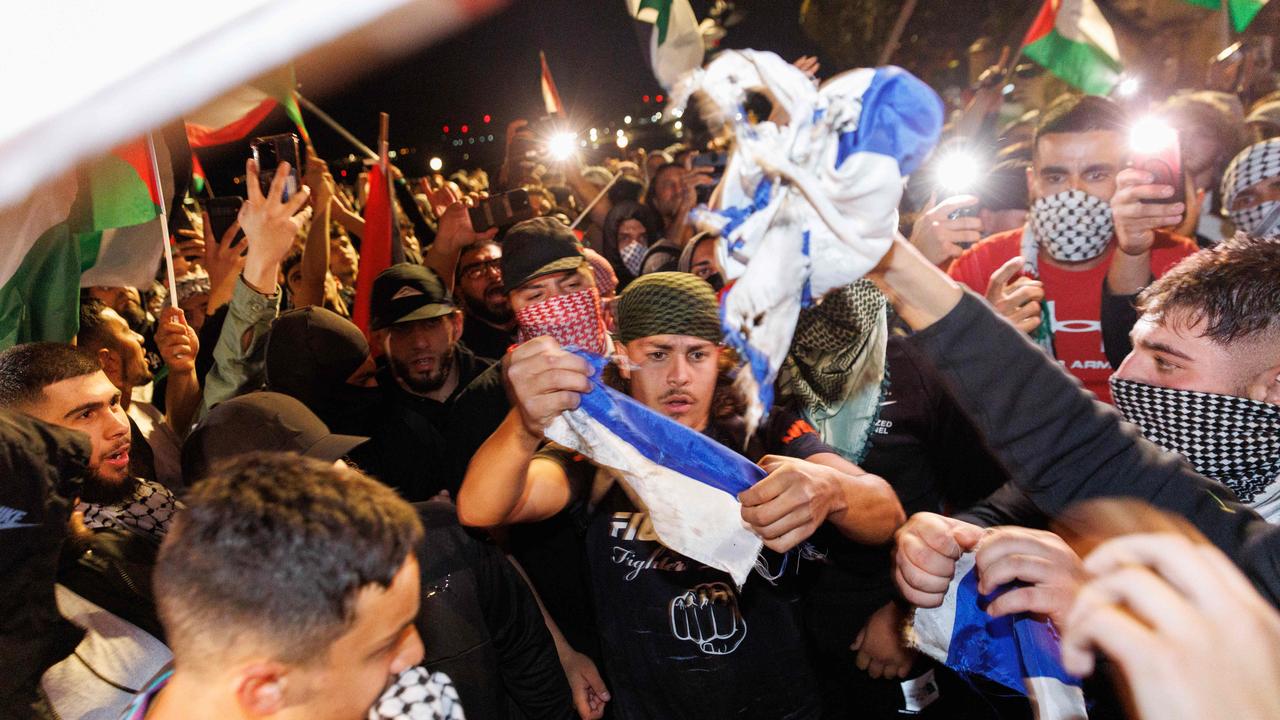 DAILY TELEGRAPH OCTOBER 9, 2023 Pro-Palestine supporters are rallying at Sydney Town Hall as the conflict between Israel and Palestinians escalates. They marched form Town Hall to the Sydney Opera House. Picture: David Swift