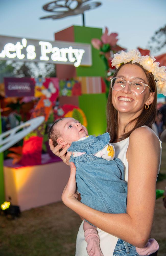 (From left) Baby Evie Reed with friend Elsa Rickard. Toowoomba Carnival of Flowers Festival of Food and Wine. Saturday, September 14, 2024. Picture: Nev Madsen