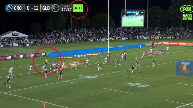 Referee calls last after just a four tackle set. Picture: Fox League