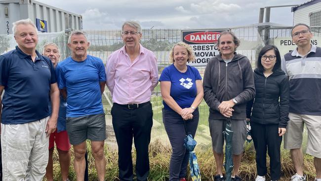 Rhodes residents and Labor councillor Andrew Ferguson at a community meeting about Mcllwaine Park. Picture: Odessa Blain.