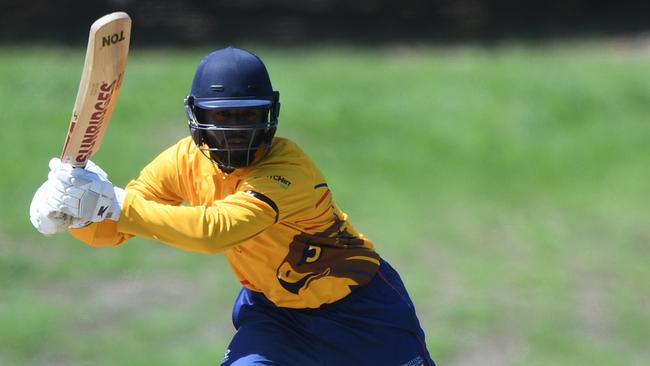 Thaveesh Attanayake of Kingston Hawthorn blasted 123 off 60 balls. Photo/Julian Smith