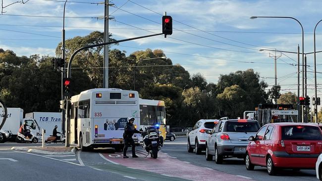 The bus blocking traffic on Port Road. Picture: Erin Cutler