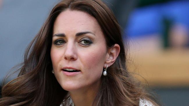 LONDON, ENGLAND - JULY 02:  Catherine, Duchess of Cambridge and Prince William Duke of Cambridge (not seen) watch the Gentlemen's Singles quarter-final match between Andy Murray of Great Britain and Grigor Dimitrov of Bulgaria on day nine of the Wimbledon Championships at the All England Lawn Tennis and Croquet Club at Wimbledon in London, England on July 2, 2014. (Photo by Yunus Kaymaz/Anadolu Agency/Getty Images)