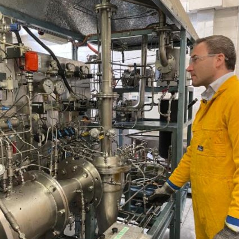 Magnium Australia chief technology officer Daniel Jewell at a small scale plant at CSIRO Melbourne. Picture: Supplied