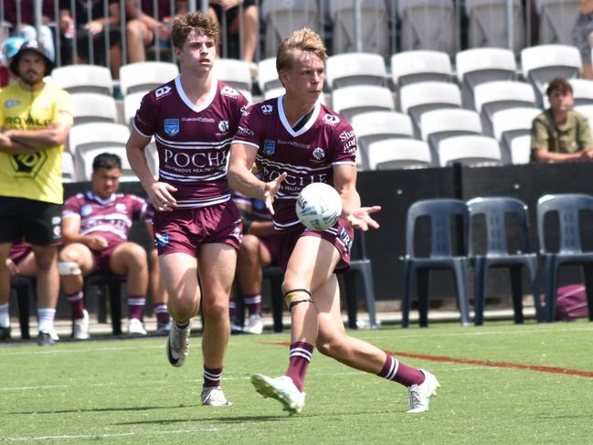 Charlie Boyle gets a pass away. Picture: Sean Teuma