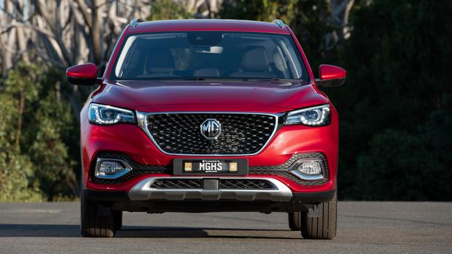 The MG HS is a solid and affordable mid-size SUV.