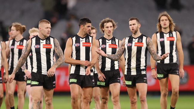 AFL Round 4. 10/04/2021. Collingwood v Greater Western Sydney at the MCG. Collingwood skipper Scott Pendlebury and Jeremy Howe talk as they walk off the MCG after tonights loss. Pic: Michael Klein