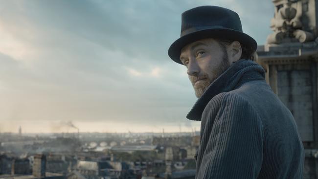 Jude Law in a scene from Fantastic Beasts: The Crimes of Grindelwald. Picture: Warner Bros/Roadshow Pictures.