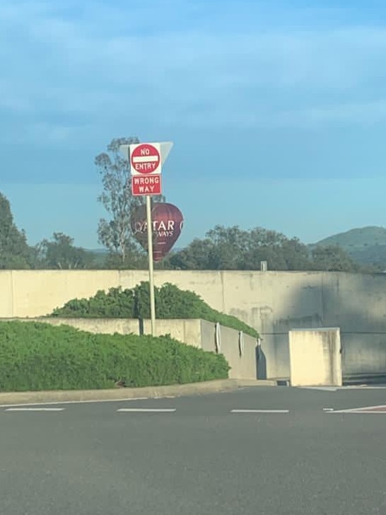 The hot air balloon spotted over Canberra.