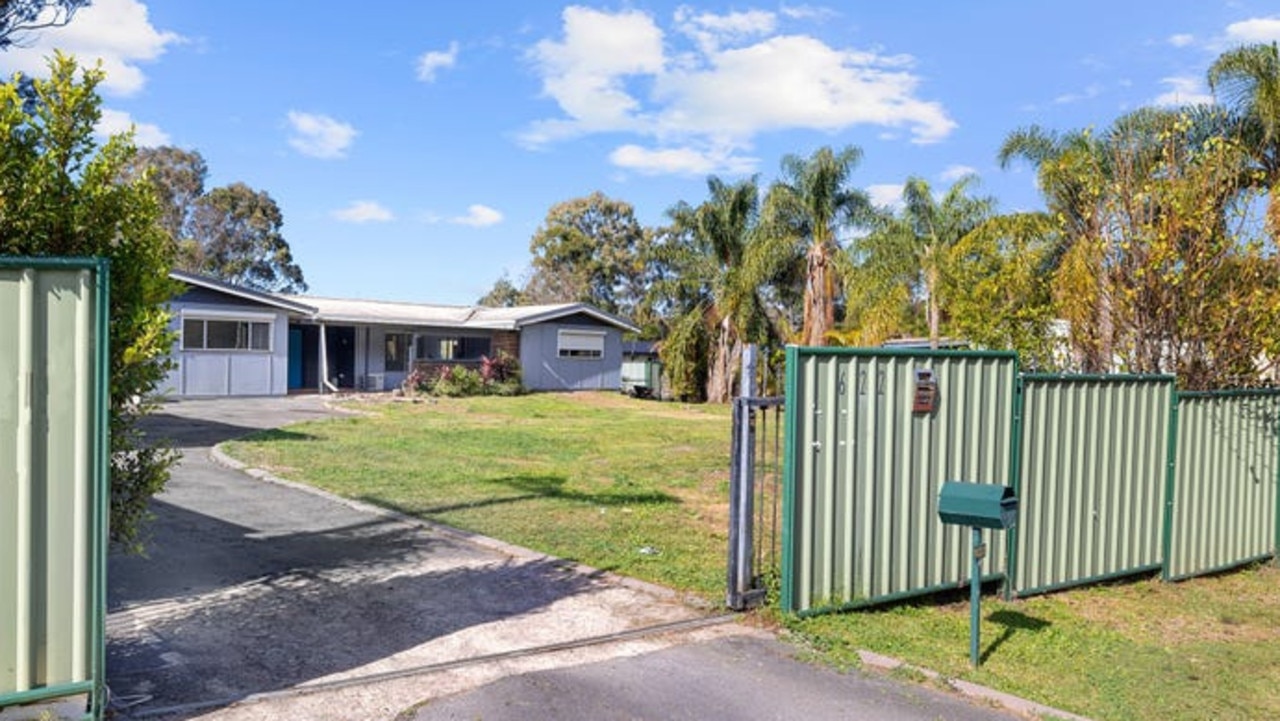 This six bedroom house on a 1,604sq m block at 622 Mount Cotton Road, Sheldon, is listed at offers over $880,000.