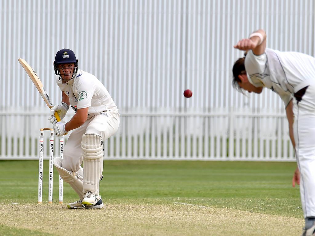 Ipswich batsman Angus Lovell University v Ipswich in the Sci-Fleet first grade competition. Saturday October 1, 2022. Picture, John Gass