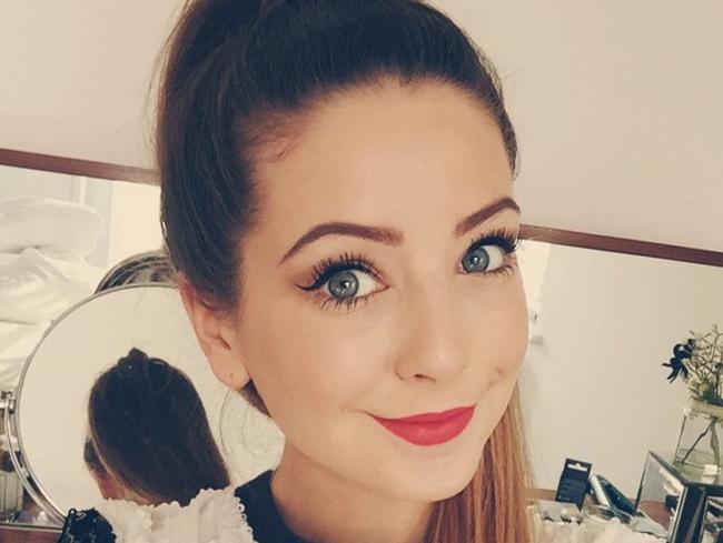 Zoella has 3.5 million Instagram followers and 2.59 million Twitter followers. Photo: @zozeebo.