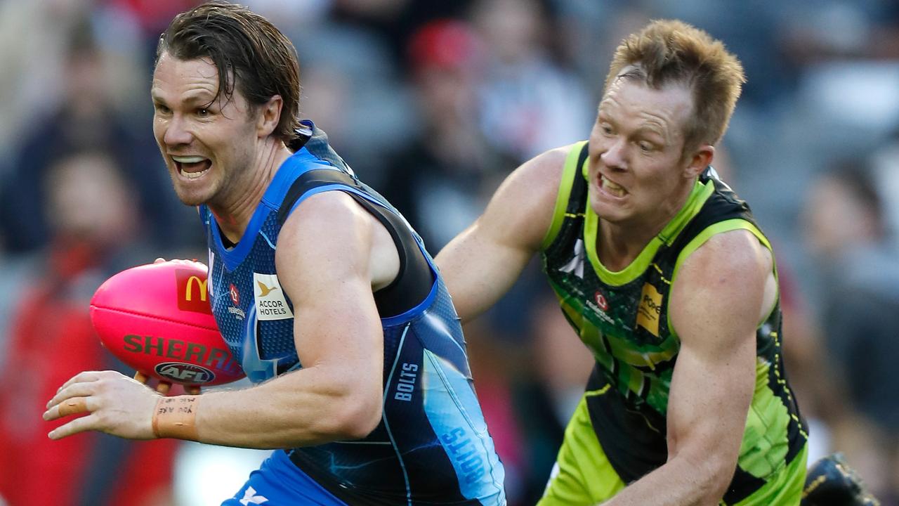 Bolts captain Patrick Dangerfield and Rampage captain Jack Riewoldt playing in the AFLX tournament this year. (Photo by Michael Willson/AFL Media)