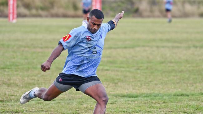 Swifts' Ratunaisa Vatuinaruku early in his career.