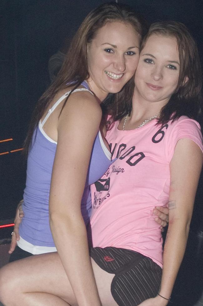 Socials, Doors Nightclub at Mackay : Samantha Steel and Ayla Gunn.