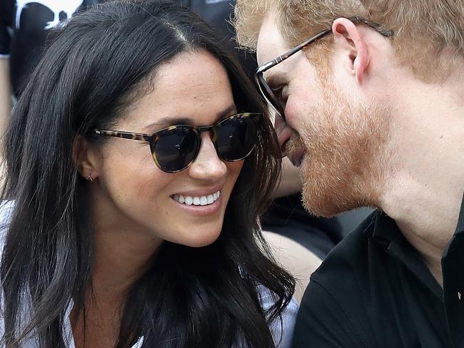 TORONTO, ON - SEPTEMBER 25:  Prince Harry (R) and Meghan Markle (L) attend a Wheelchair Tennis match during the Invictus Games 2017 at Nathan Philips Square on September 25, 2017 in Toronto, Canada  (Photo by Chris Jackson/Getty Images for the Invictus Games Foundation ) **BESTPIX**