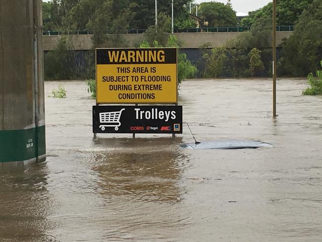 In pictures: Flooding hits southeast | The Courier Mail