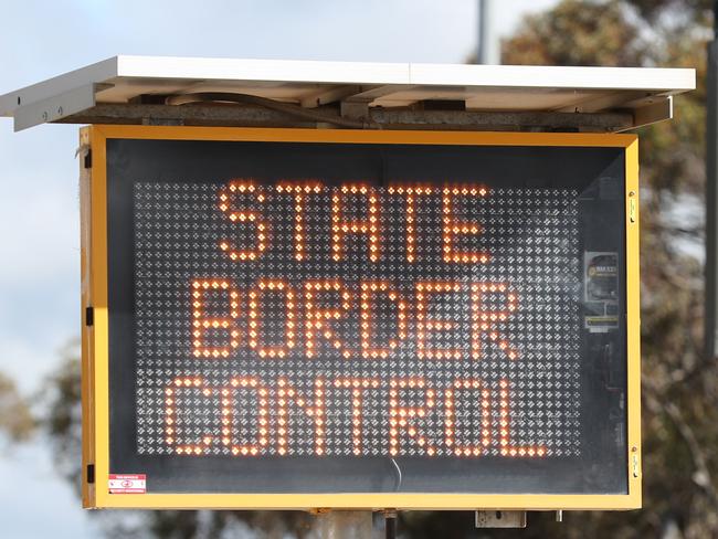 Pinnaroo to get some case studies around the Border restriction changes on the 13th august 2020.Victoria and South Australia border check point at Pinnaroo ,South Australia.  Pic Tait Schmaal.