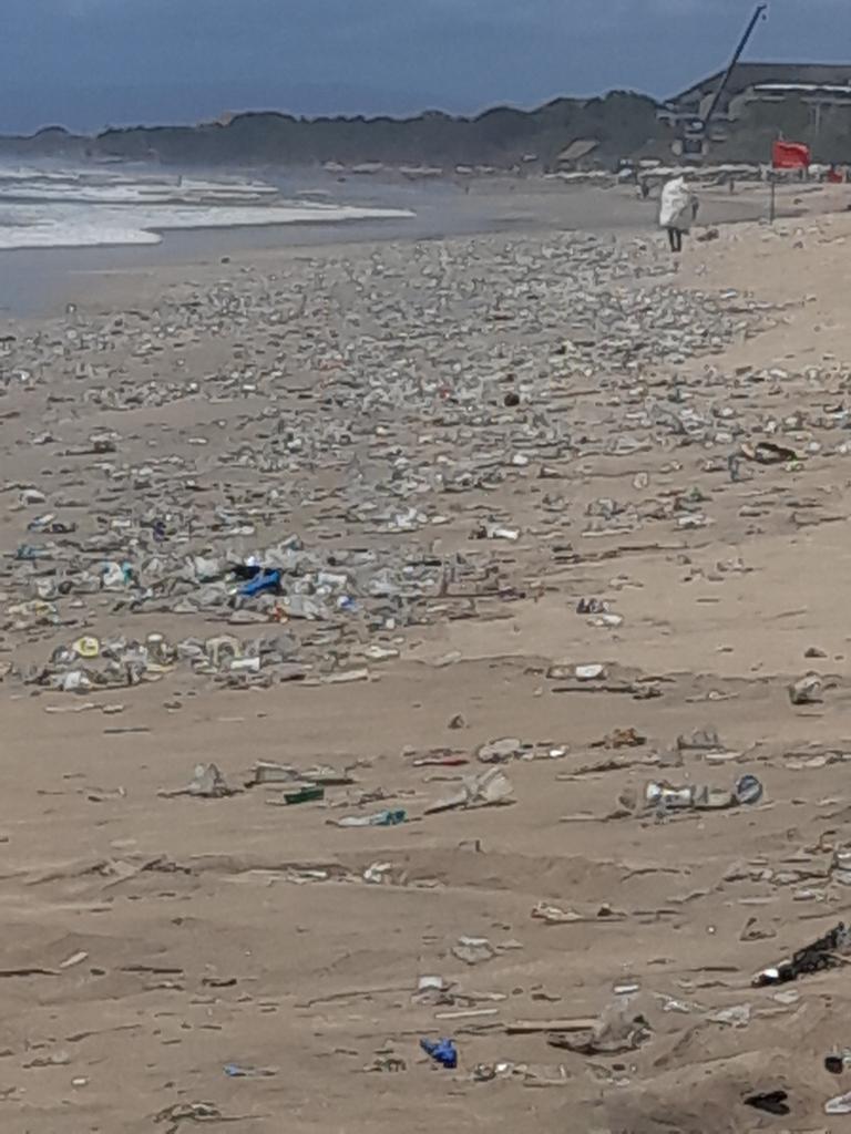 The images from a Bali beach raised eyebrows. Picture: Facebook/Tracey Hull