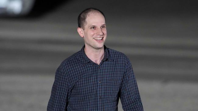 Evan Gershkovich walks on the tarmac after arriving back in the US. Picture: Andrew Harnik/Getty Images via AFP