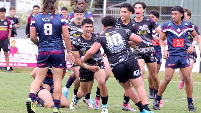 Marsden SHS’s Javon Andrews celebrates with Benji Quinlan after scoring a try in Tuesday’s semi-final against Ipswich SHS. Photo Steve Pohlner