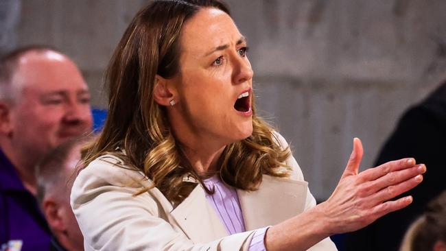 SYDNEY, AUSTRALIA - JUNE 09: Firebirds coach Bec Bulley reacts during the round nine Super Netball match between Giants Netball and Queensland Firebirds at Ken Rosewall Arena, on June 09, 2024, in Sydney, Australia. (Photo by Jenny Evans/Getty Images)