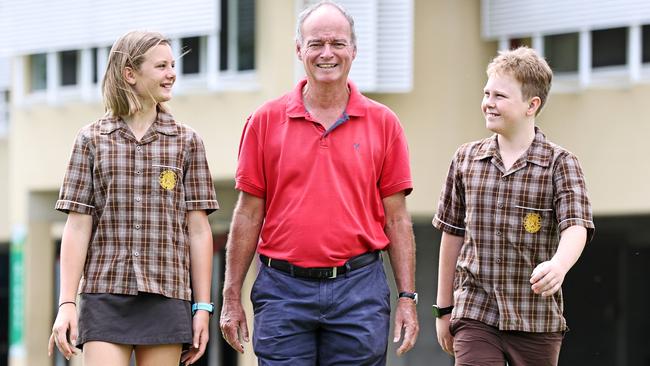 Mr Beadle with two of his final students – Phoebe Hillstone, 12, and Noah Anderson, 11. Photo: Tara Croser.