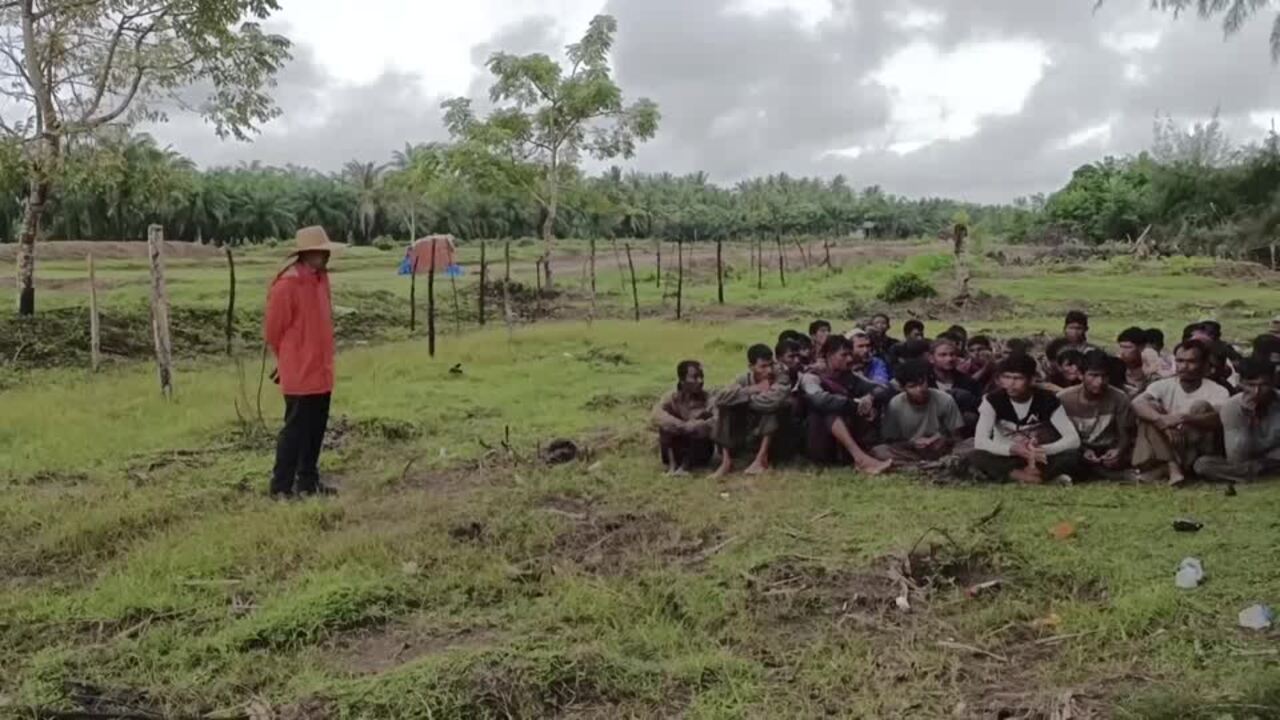 Over 200 Rohingya arrive in Indonesia over weekend, official says
