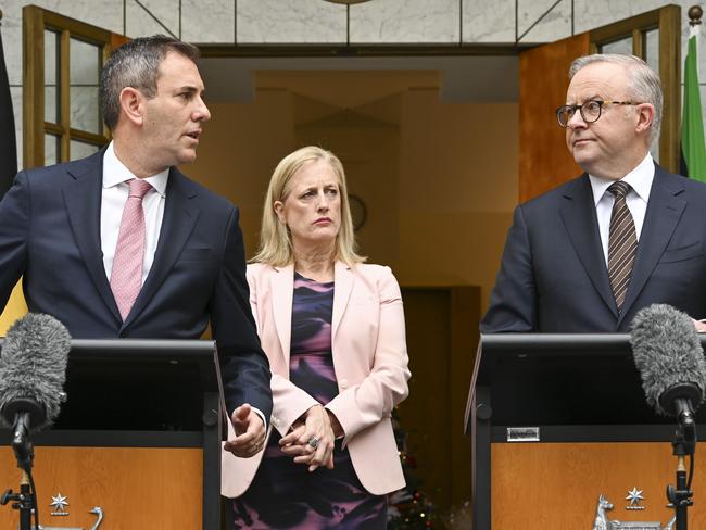 CANBERRA, AUSTRALIA  - NewsWire Photos - November 29, 2024:  Prime Minister Anthony Albanese, Federal Treasurer Jim Chalmers and Senator Katy Gallagher hold a press conference at Parliament House in Canberra. Picture: NewsWire / Martin Ollman