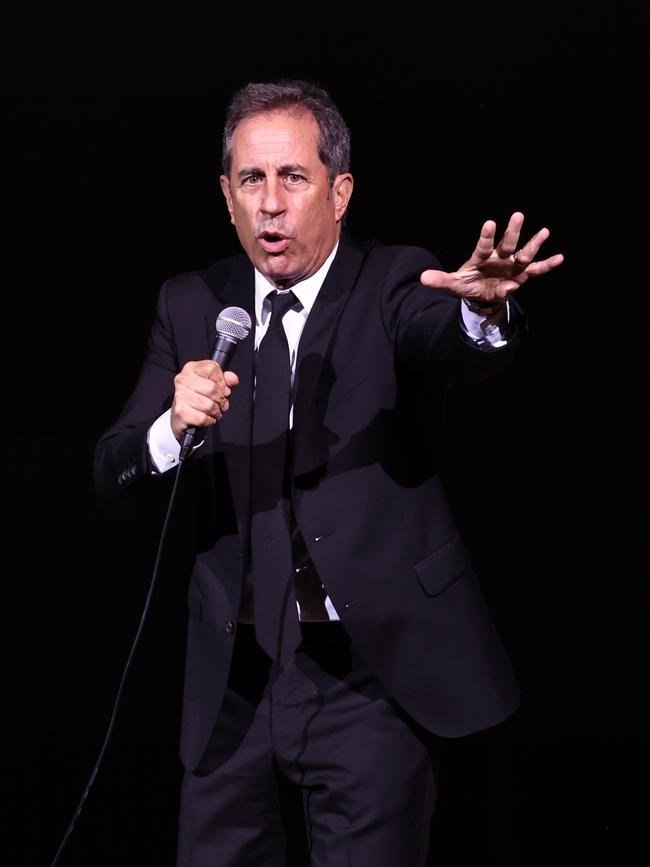 Seinfeld lambasted the lack of classic TV shows being found in today’s society, but he is ignoring a few obvious examples.