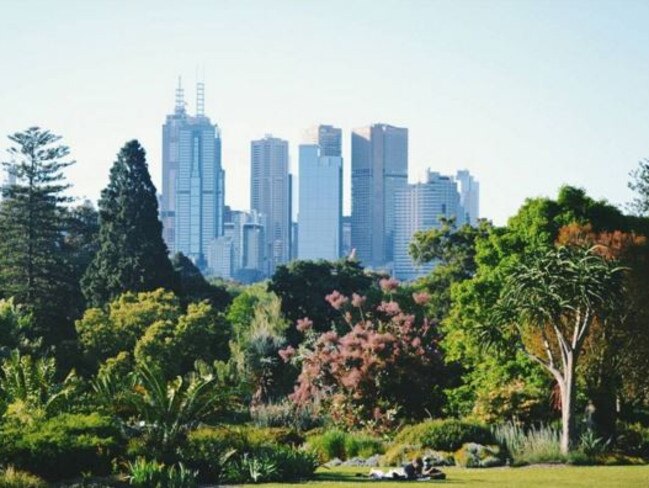 Why, hello Melbourne. You look good from the Botanic Gardens. Picture: <a href="https://www.instagram.com/p/-a3JOcokJd/" target="_blank">Cloudy-ya-</a>/Instagram